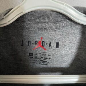 Air Jordan Kids SET Size 4T
